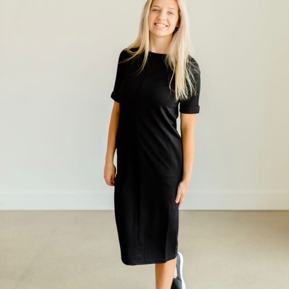 Elly Black Zipper Back Midi Dress - Picture 4 of 15